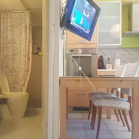 Quite House With Garden And Barbecue Apartment *