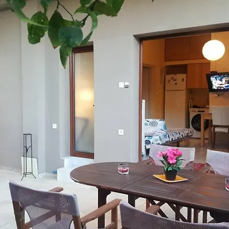 Quite House With Garden And Barbecue Apartment Athens